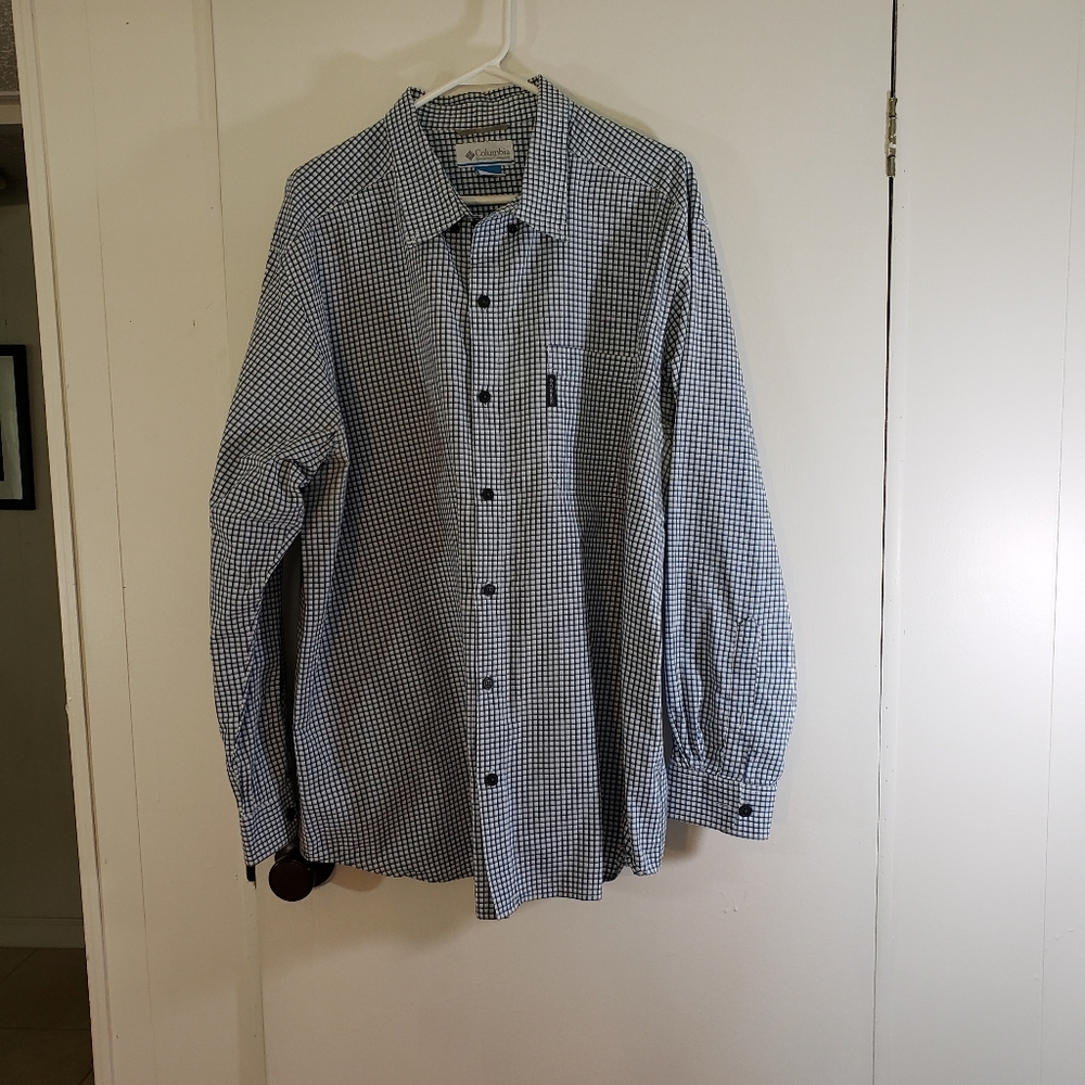 Columbia Men's Button down Shirt Size XXL Blue White checked Long Sleeves
